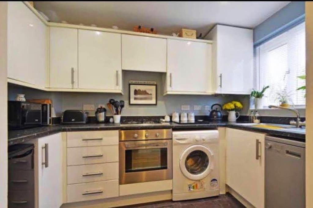 Sunny Family 4-Sleeper Near Newquays Top Beaches New Quay Exterior foto